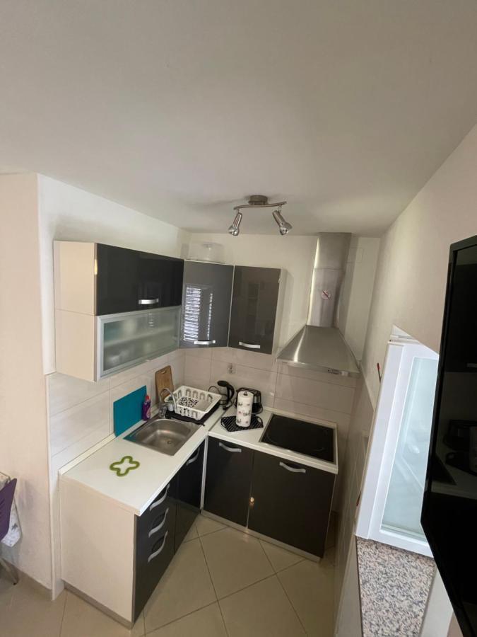 Studio Apartment Klaric Vis Exterior foto